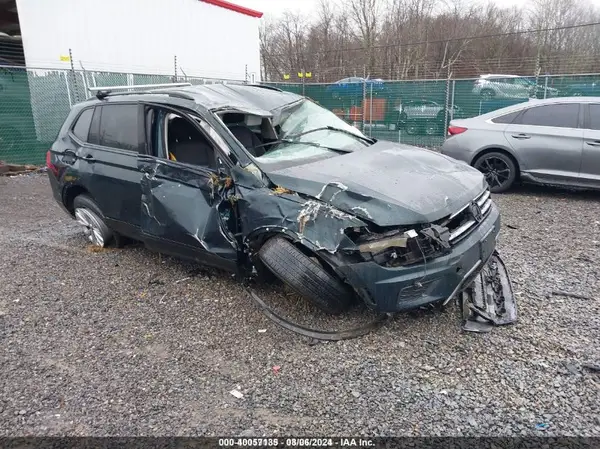 3VV1B7AXXKM066348 2019 VOLKSWAGEN TIGUAN - Image 1