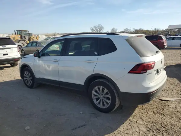 3VV1B7AXXKM194041 2019 VOLKSWAGEN TIGUAN - Image 2
