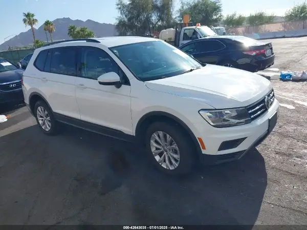 3VV1B7AXXLM036994 2020 VOLKSWAGEN TIGUAN - Image 1