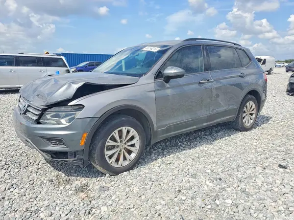 3VV1B7AXXLM038504 2020 VOLKSWAGEN TIGUAN - Image 1