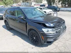 3VV1B7AXXLM082535 2020 VOLKSWAGEN TIGUAN