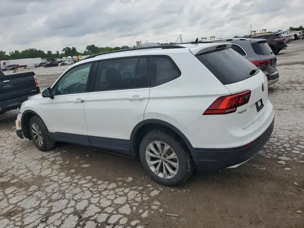 3VV1B7AXXLM100189 2020 VOLKSWAGEN TIGUAN - Image 2