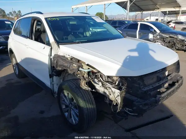 3VV1B7AXXLM104985 2020 VOLKSWAGEN TIGUAN - Image 1