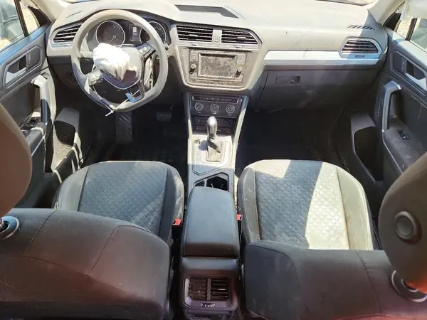 3VV1B7AXXLM132575 2020 VOLKSWAGEN TIGUAN - Image 8