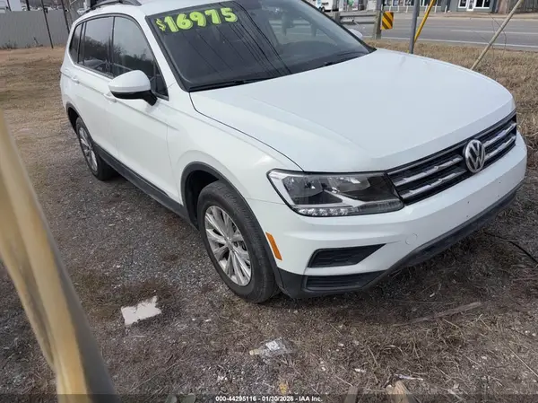 3VV1B7AXXLM136982 2020 VOLKSWAGEN TIGUAN - Image 1