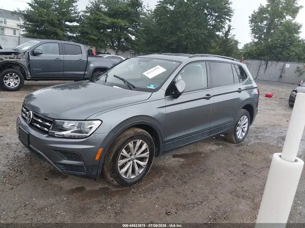 3VV1B7AXXLM149201 2020 VOLKSWAGEN TIGUAN - Image 2