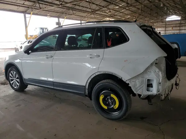3VV1B7AXXLM179301 2020 VOLKSWAGEN TIGUAN - Image 2