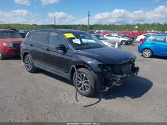 3VV1B7AXXMM107323 2021 VOLKSWAGEN TIGUAN