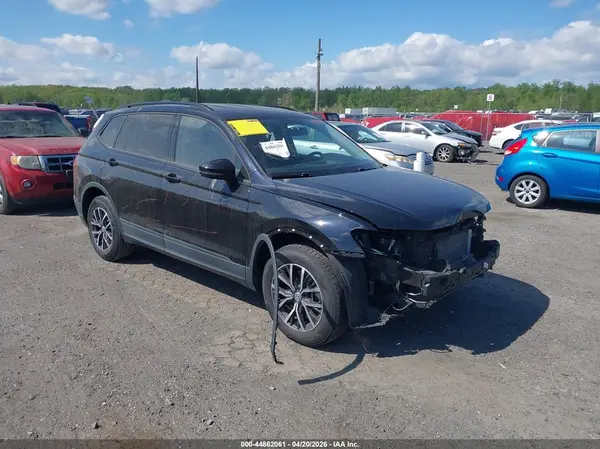 3VV1B7AXXMM107323 2021 VOLKSWAGEN TIGUAN - Image 1