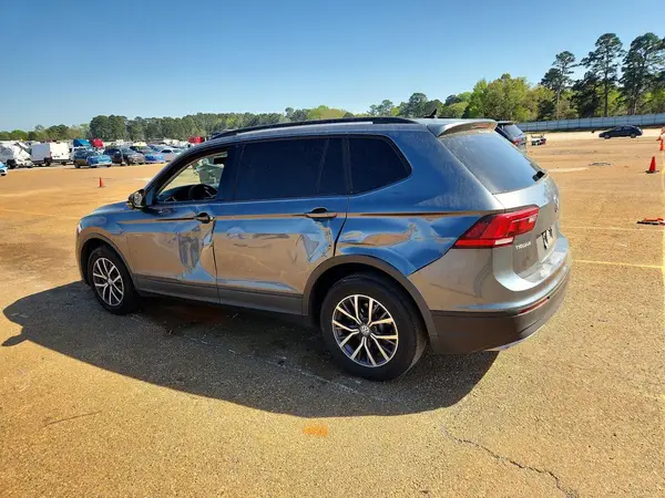 3VV1B7AXXMM111226 2021 VOLKSWAGEN TIGUAN - Image 2