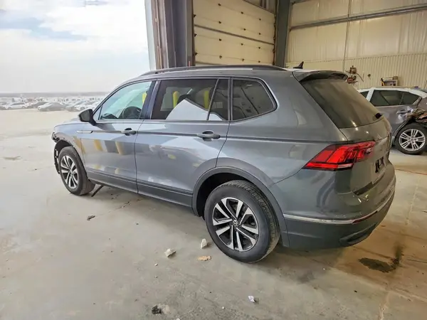 3VV1B7AXXNM091867 2022 VOLKSWAGEN TIGUAN - Image 2