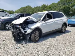 3VV2B7AX0JM023981 2018 VOLKSWAGEN TIGUAN