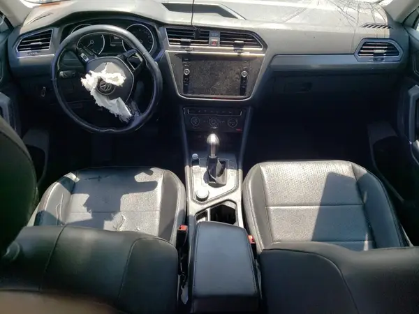 3VV2B7AX0JM023981 2018 VOLKSWAGEN TIGUAN - Image 8