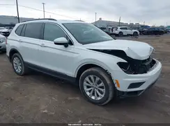3VV2B7AX0JM080326 2018 VOLKSWAGEN TIGUAN