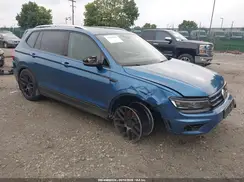 3VV2B7AX0JM110098 2018 VOLKSWAGEN TIGUAN