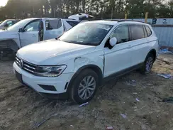 3VV2B7AX0JM120310 2018 VOLKSWAGEN TIGUAN