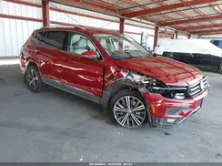 3VV2B7AX0JM138368 2018 VOLKSWAGEN TIGUAN