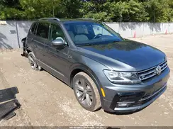 3VV2B7AX0JM142002 2018 VOLKSWAGEN TIGUAN