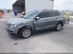 3VV2B7AX0JM169233 2018 VOLKSWAGEN TIGUAN