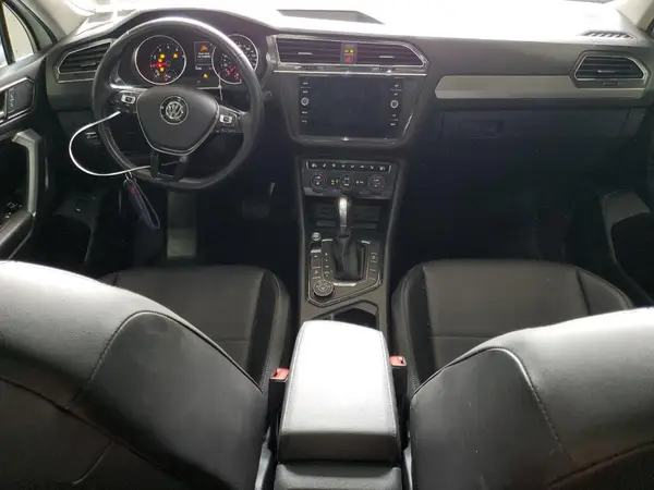 3VV2B7AX0JM177235 2018 VOLKSWAGEN TIGUAN - Image 8