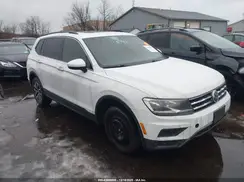 3VV2B7AX0KM007958 2019 VOLKSWAGEN TIGUAN