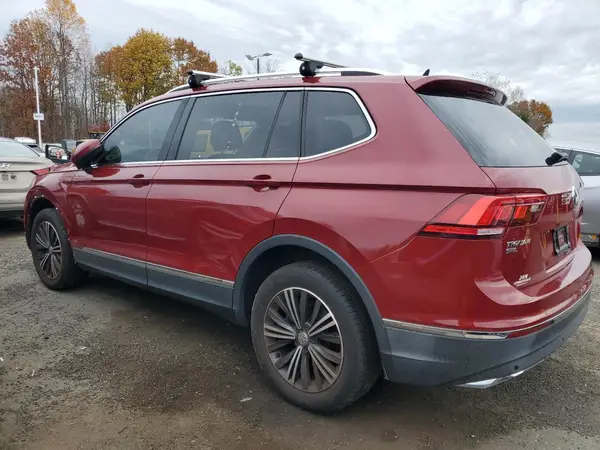3VV2B7AX0KM011301 2019 VOLKSWAGEN TIGUAN - Image 2
