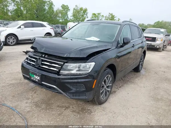 3VV2B7AX0KM012397 2019 VOLKSWAGEN TIGUAN - Image 2