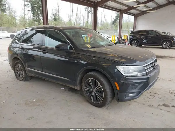 3VV2B7AX0KM014361 2019 VOLKSWAGEN TIGUAN - Image 1