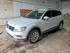 3VV2B7AX0KM019852 2019 VOLKSWAGEN TIGUAN