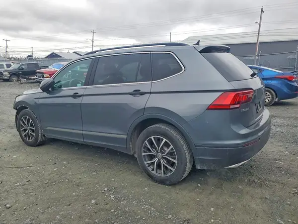3VV2B7AX0KM025800 2019 VOLKSWAGEN TIGUAN - Image 2