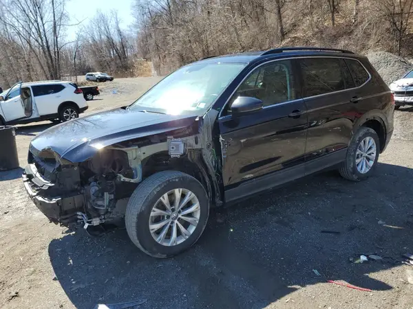 3VV2B7AX0KM053189 2019 VOLKSWAGEN TIGUAN - Image 1