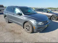 3VV2B7AX0KM067044 2019 VOLKSWAGEN TIGUAN