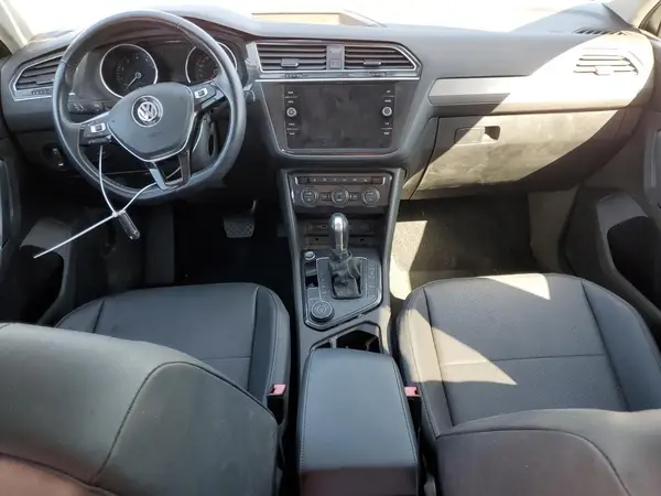 3VV2B7AX0KM073104 2019 VOLKSWAGEN TIGUAN - Image 8