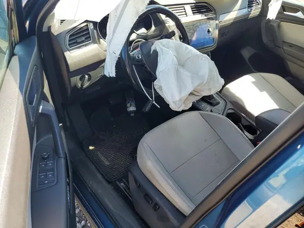 3VV2B7AX0KM074253 2019 VOLKSWAGEN TIGUAN - Image 8