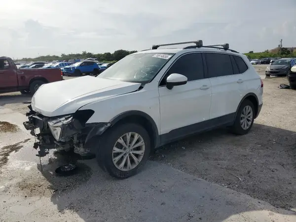 3VV2B7AX0KM079680 2019 VOLKSWAGEN TIGUAN - Image 1