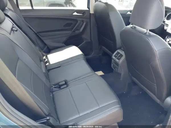 3VV2B7AX0KM130918 2019 VOLKSWAGEN TIGUAN - Image 8