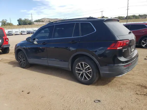 3VV2B7AX0KM138338 2019 VOLKSWAGEN TIGUAN - Image 2