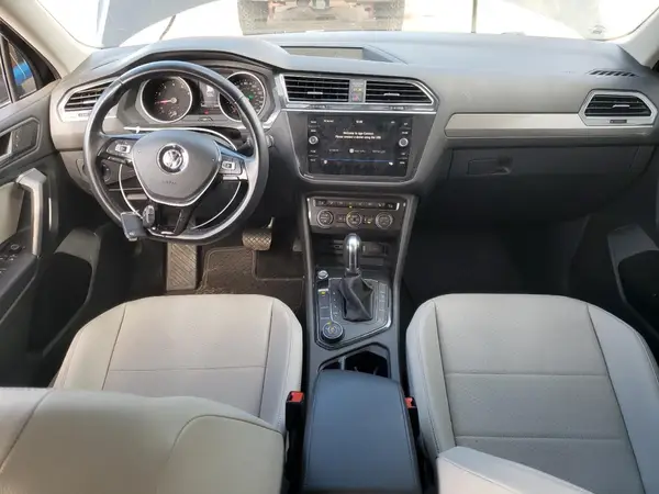 3VV2B7AX0KM138338 2019 VOLKSWAGEN TIGUAN - Image 8