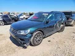 3VV2B7AX0KM171064 2019 VOLKSWAGEN TIGUAN