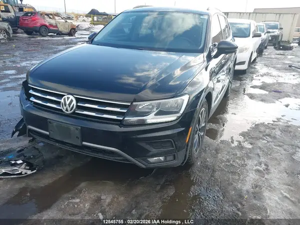 3VV2B7AX0KM182503 2019 VOLKSWAGEN TIGUAN - Image 2