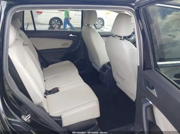 3VV2B7AX0KM189726 2019 VOLKSWAGEN TIGUAN - Image 8