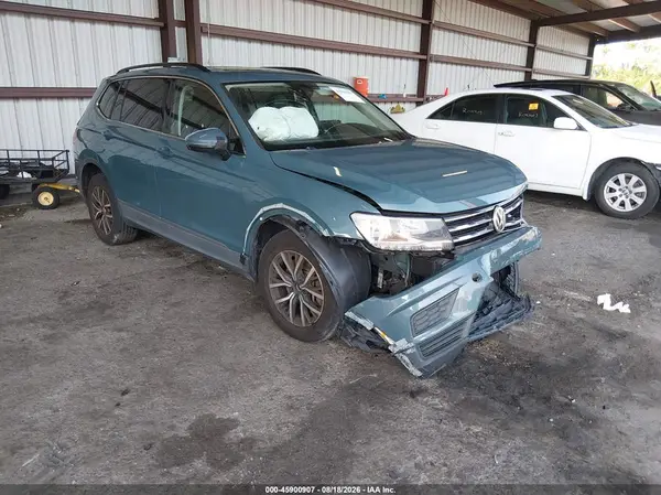 3VV2B7AX0LM006018 2020 VOLKSWAGEN TIGUAN - Image 1