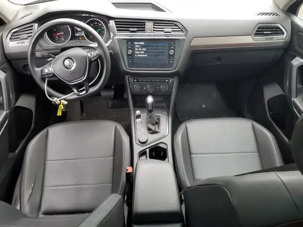 3VV2B7AX0LM010005 2020 VOLKSWAGEN TIGUAN - Image 8