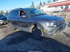 3VV2B7AX0LM052240 2020 VOLKSWAGEN TIGUAN