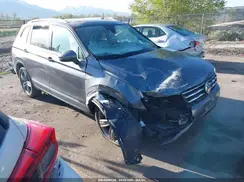 3VV2B7AX0LM076182 2020 VOLKSWAGEN TIGUAN