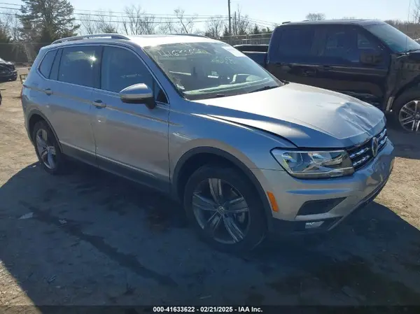 3VV2B7AX0LM141970 2020 VOLKSWAGEN TIGUAN - Image 1