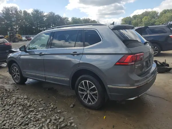 3VV2B7AX0LM152466 2020 VOLKSWAGEN TIGUAN - Image 2