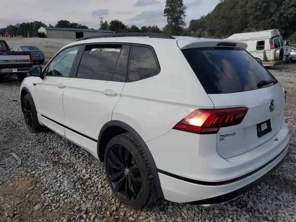 3VV2B7AX0LM161538 2020 VOLKSWAGEN TIGUAN - Image 2