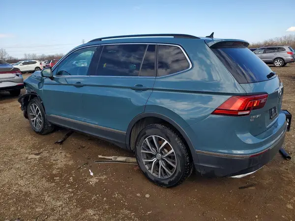 3VV2B7AX0LM170451 2020 VOLKSWAGEN TIGUAN - Image 2