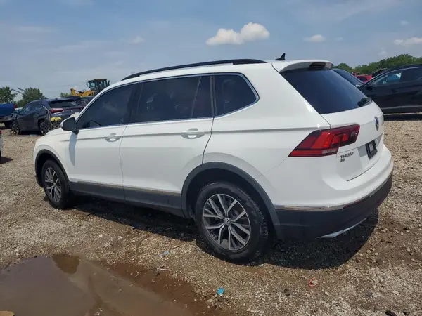 3VV2B7AX0LM180171 2020 VOLKSWAGEN TIGUAN - Image 2